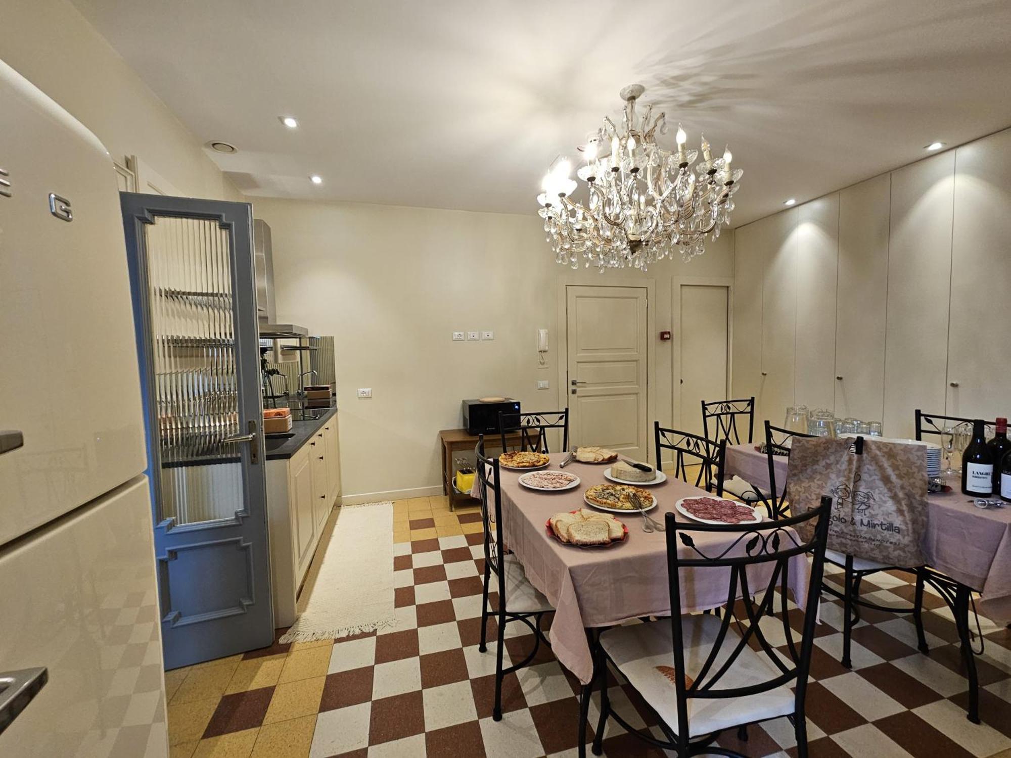 La Castellana Loft Hotel Бергамо Екстериор снимка