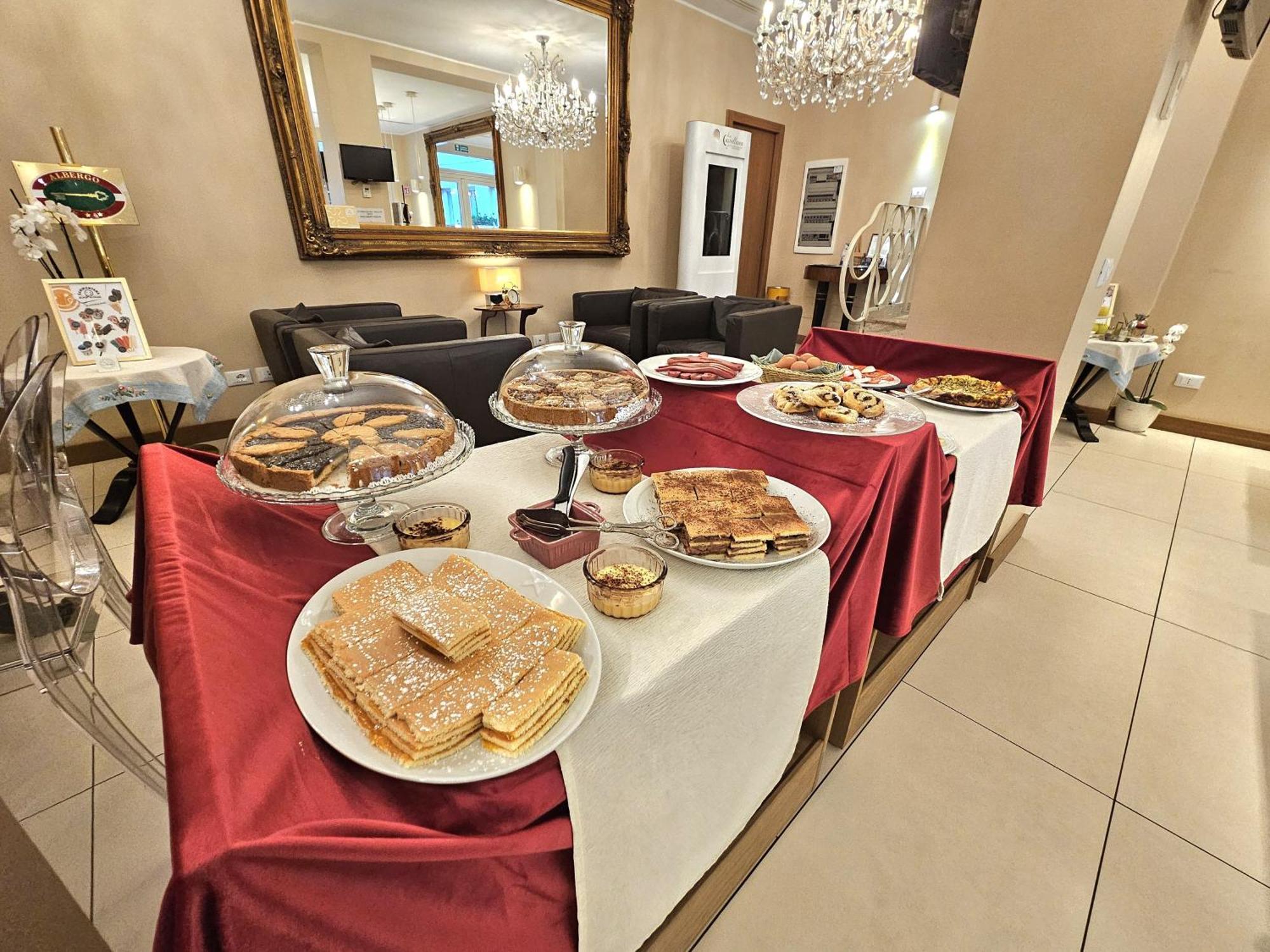 La Castellana Loft Hotel Бергамо Екстериор снимка