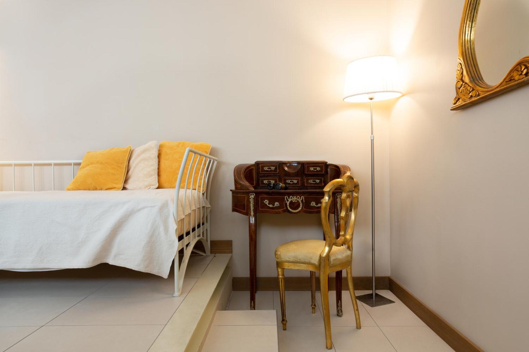 La Castellana Loft Hotel Бергамо Екстериор снимка